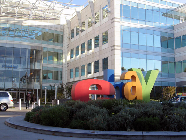 The Story of PayPal's First Customer — And the $10 That Changed Fintech