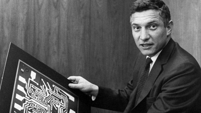 Robert Noyce: The Mayor of Silicon Valley Who Invented the Microchip